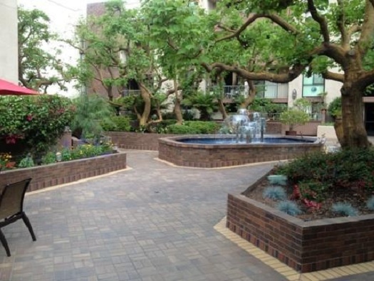 Landscaped Terrace Areas with 5 Fountains & Seating Landscaped Terrace Areas with 5 Fountains & Seating